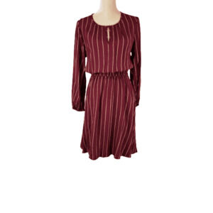 Old Navy women's burgundy dress size S